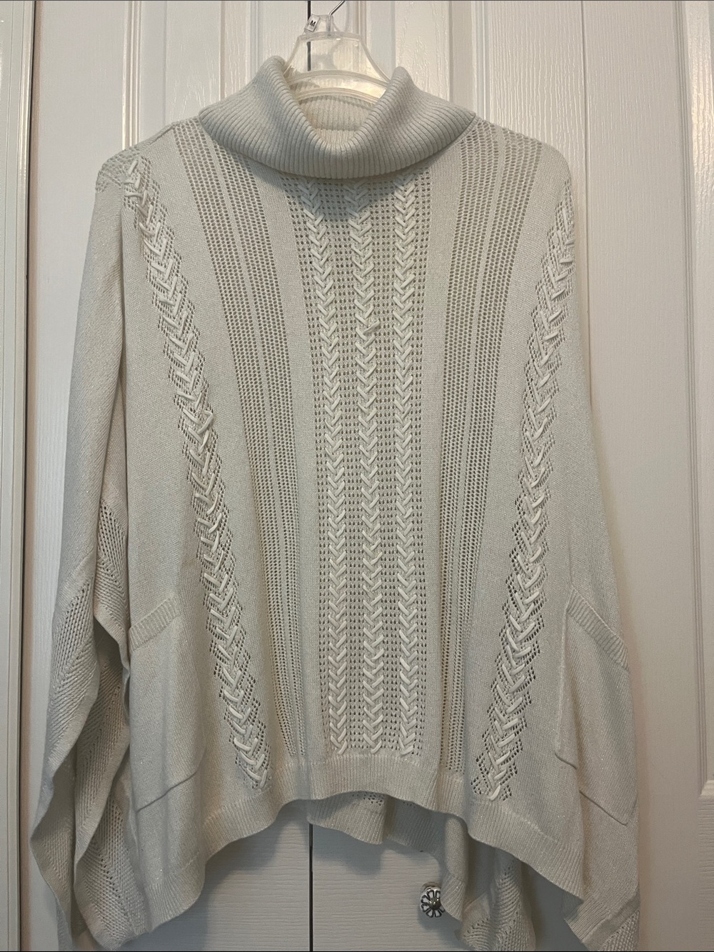 White House Black Market Cream Cowl-Neck Cable Knit Sweater poncho